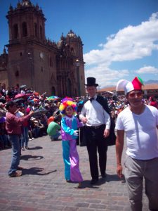 desfile plaza de armas cusco